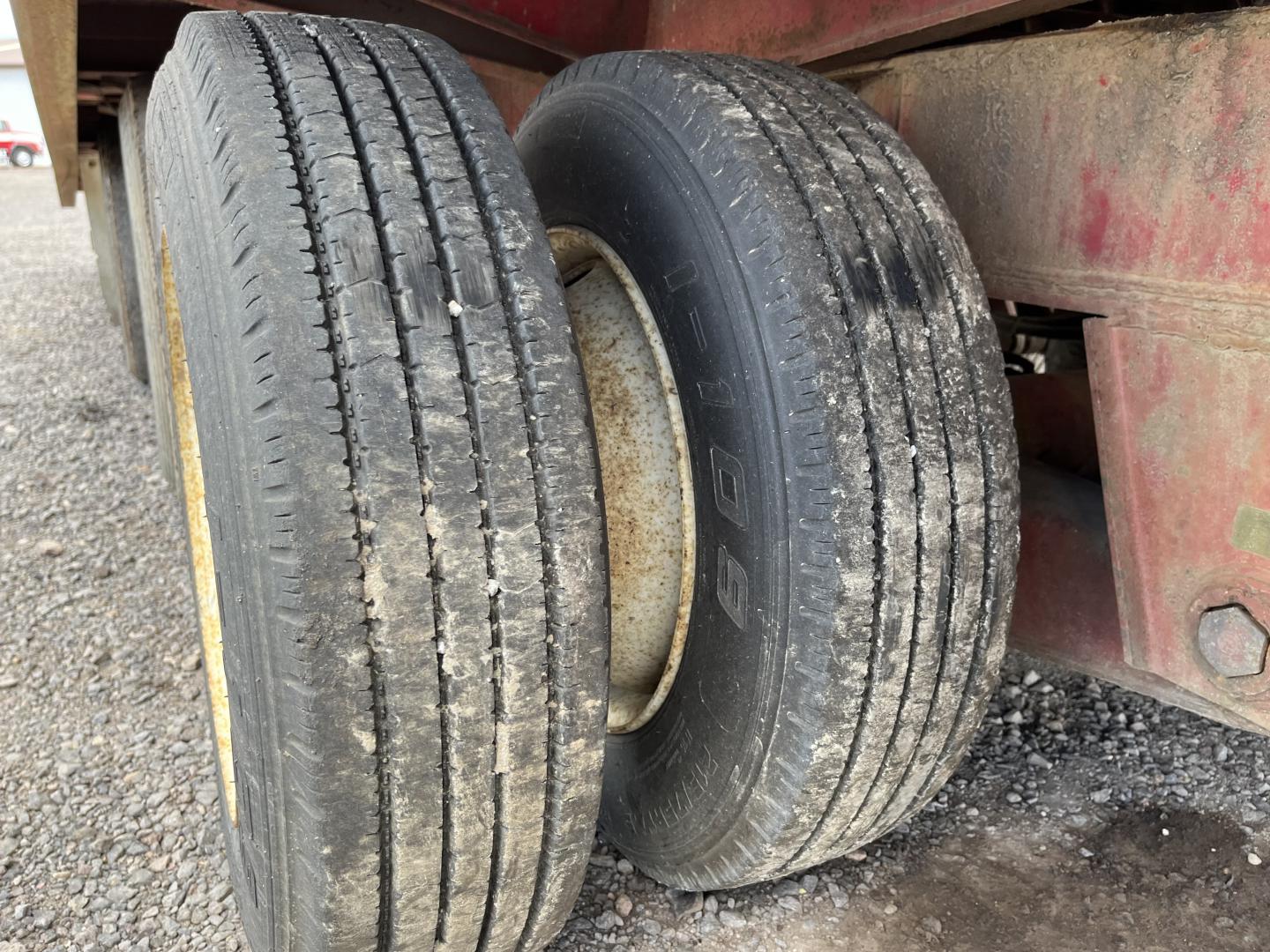 ./imagenes/INVOICE/2019/18193/REMOLQUE TRALBOSS DE 27 FT (33).JPG